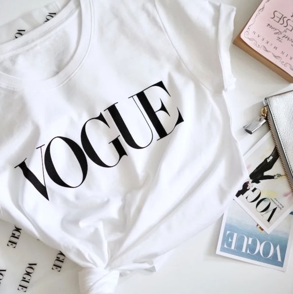 VOGUE Graphic Short Sleeve T-shirt Tee - Picture 2 of 8